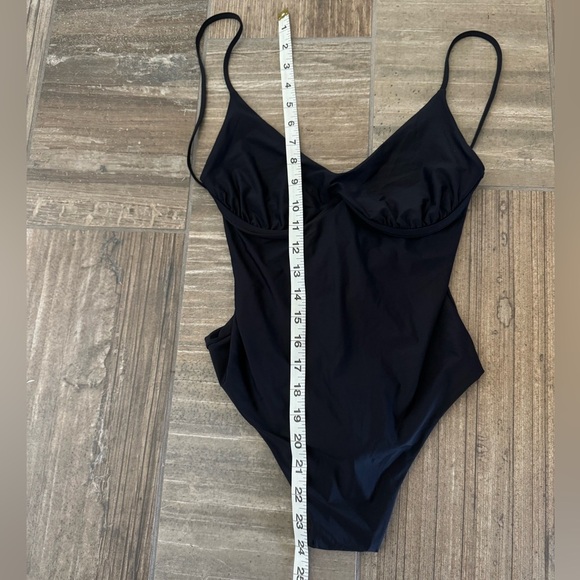 Maaji Blackjack Celine Underwire One-Piece Swimsuit size medium New - Picture 10 of 12